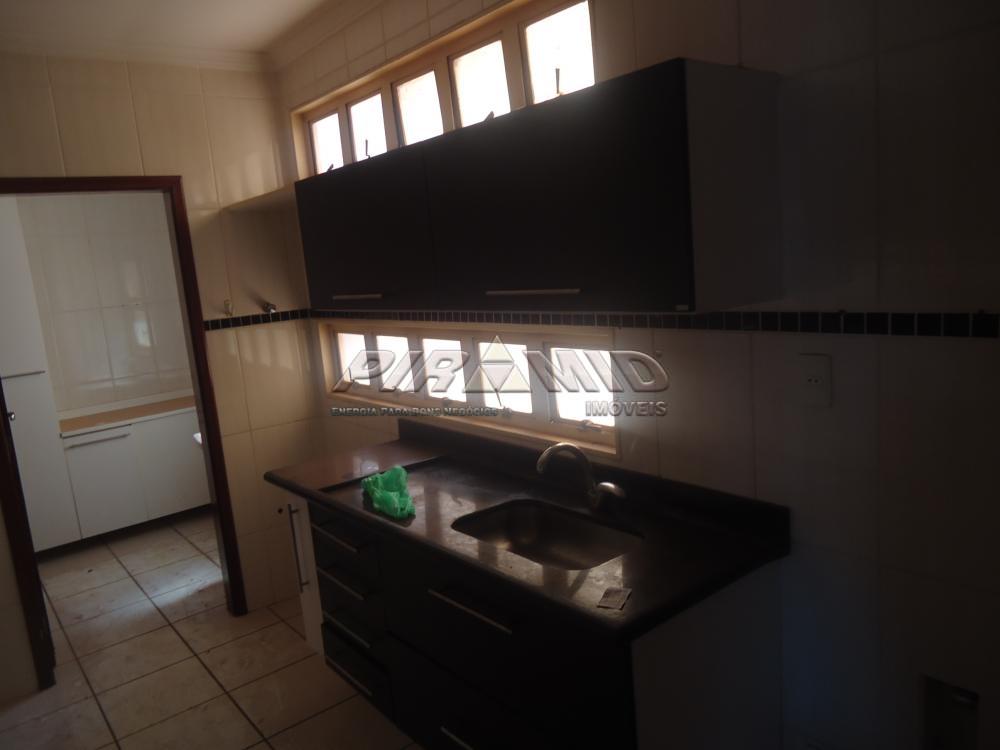 Alugar Apartamento / Padr&atilde;o em Ribeir&atilde;o Preto R$ 1.100,00 - Foto 8