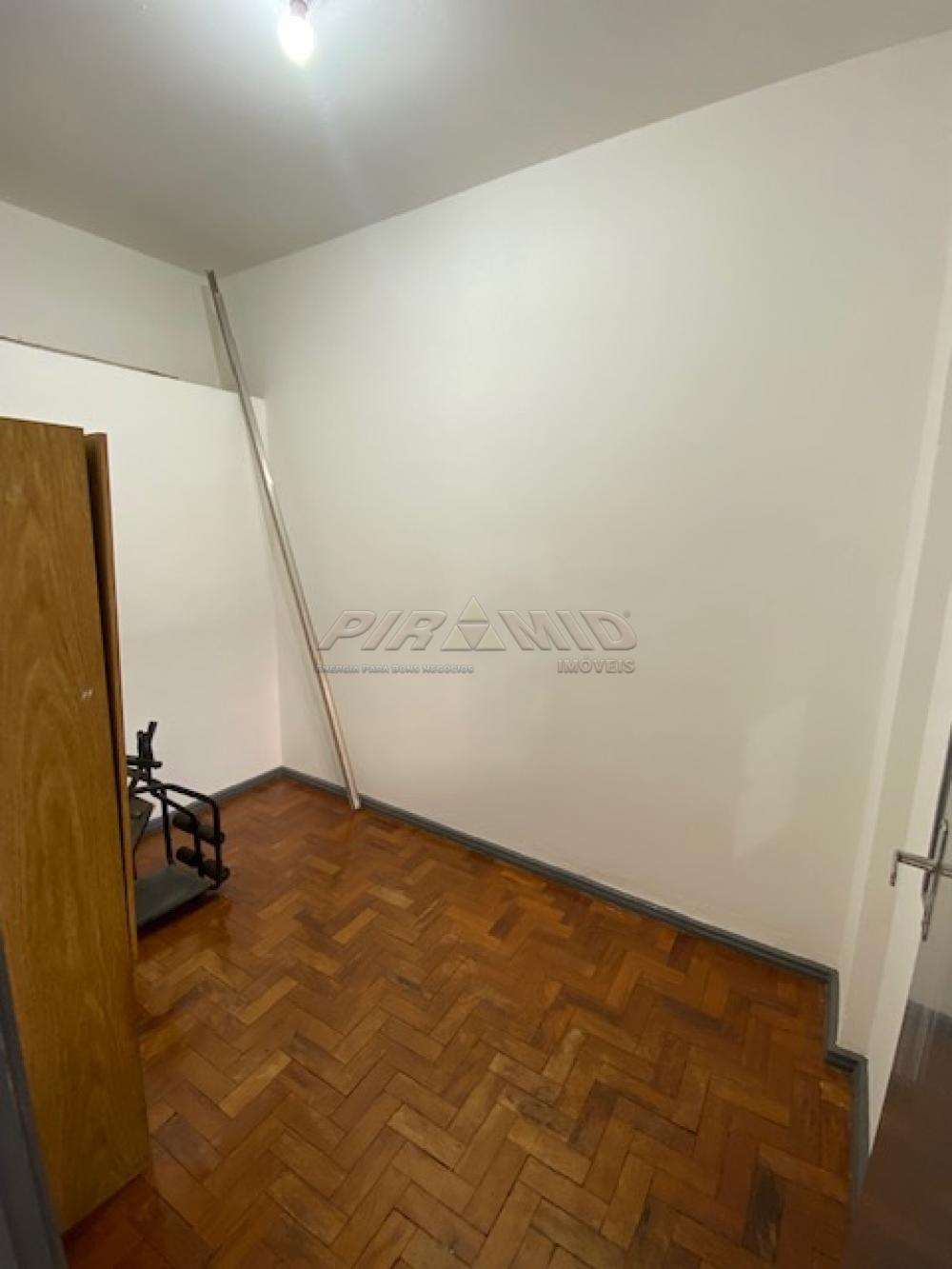 Alugar Apartamento / Padr&atilde;o em Ribeir&atilde;o Preto R$ 1.450,00 - Foto 17