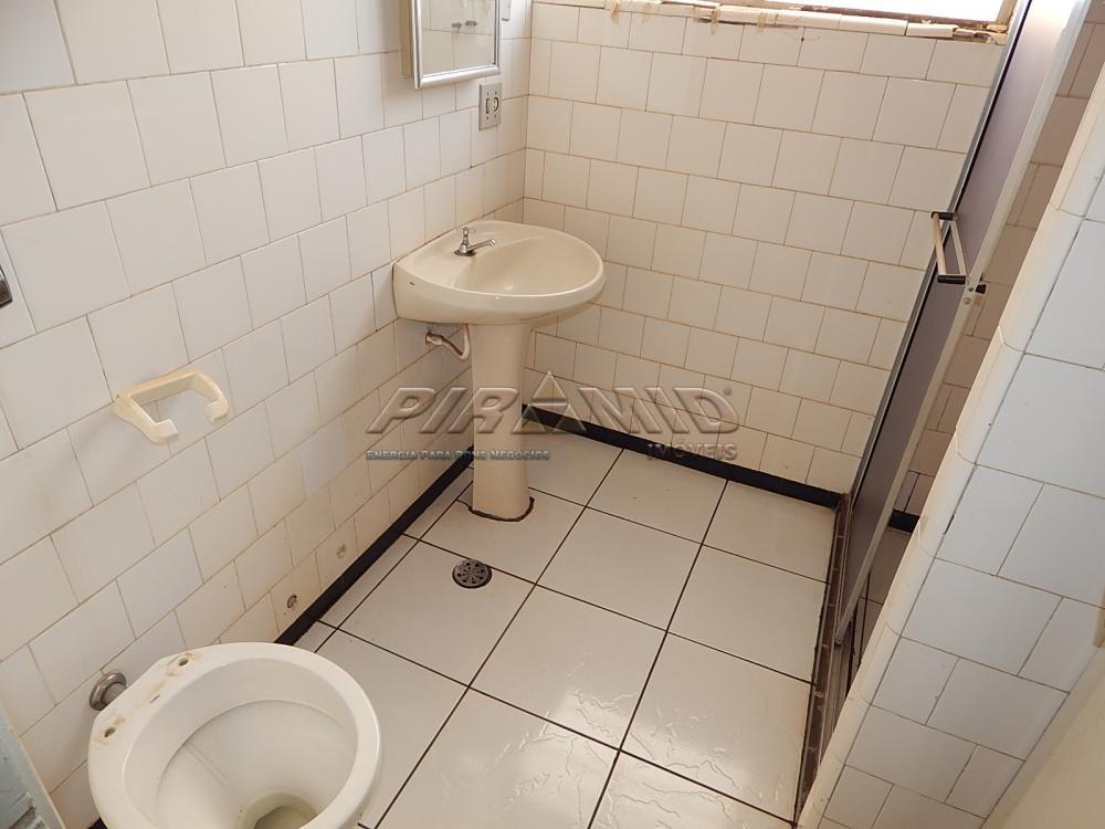 Alugar Apartamento / Padr&atilde;o em Ribeir&atilde;o Preto R$ 1.000,00 - Foto 16