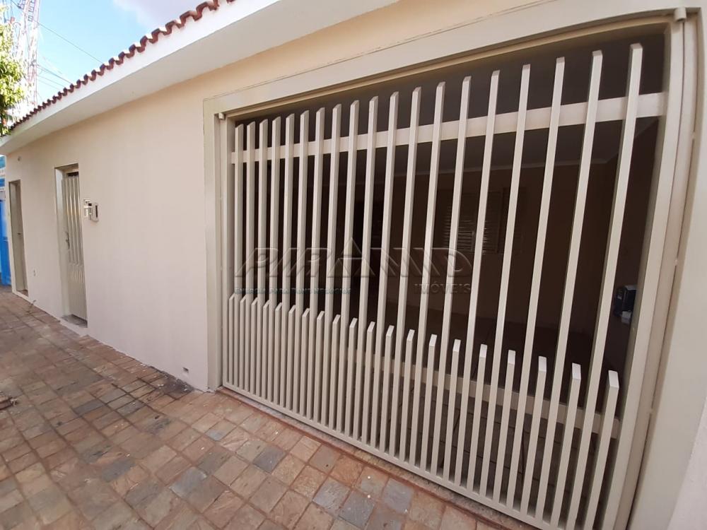Alugar Casa / Padr&atilde;o em Ribeir&atilde;o Preto R$ 1.400,00 - Foto 1
