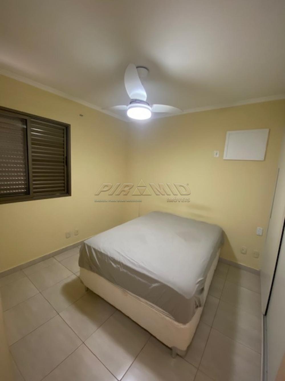 Alugar Apartamento / Padr&atilde;o em Ribeir&atilde;o Preto R$ 1.900,00 - Foto 15