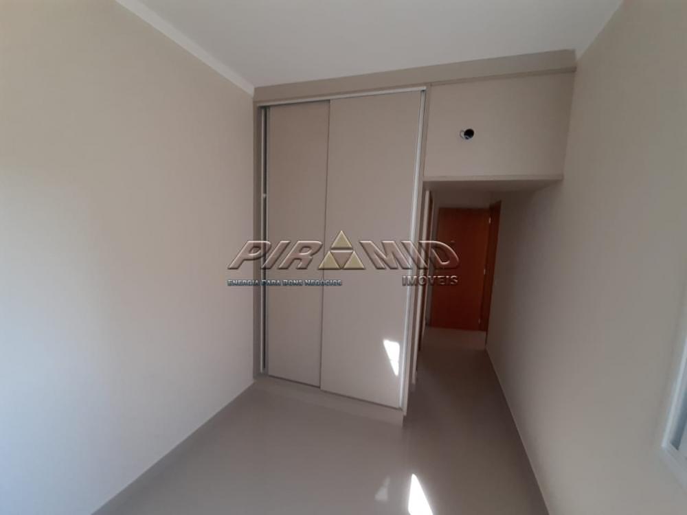 Alugar Apartamento / Padr&atilde;o em Ribeir&atilde;o Preto R$ 1.300,00 - Foto 5