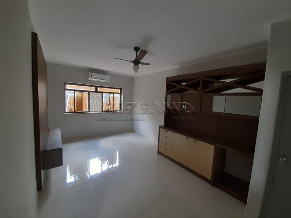 Alugar Apartamento / Padr&atilde;o em Ribeir&atilde;o Preto R$ 3.000,00 - Foto 3