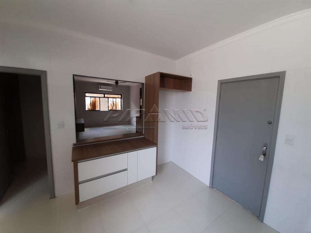 Alugar Apartamento / Padr&atilde;o em Ribeir&atilde;o Preto R$ 3.000,00 - Foto 14