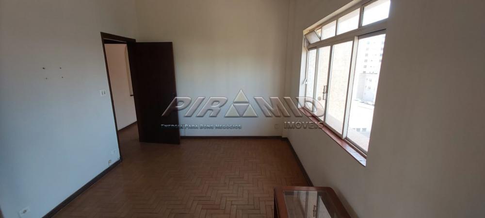 Alugar Apartamento / Padr&atilde;o em Ribeir&atilde;o Preto R$ 1.100,00 - Foto 13