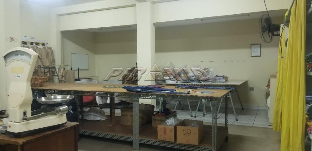 Alugar Comercial / Sal&atilde;o em Ribeir&atilde;o Preto R$ 2.600,00 - Foto 6