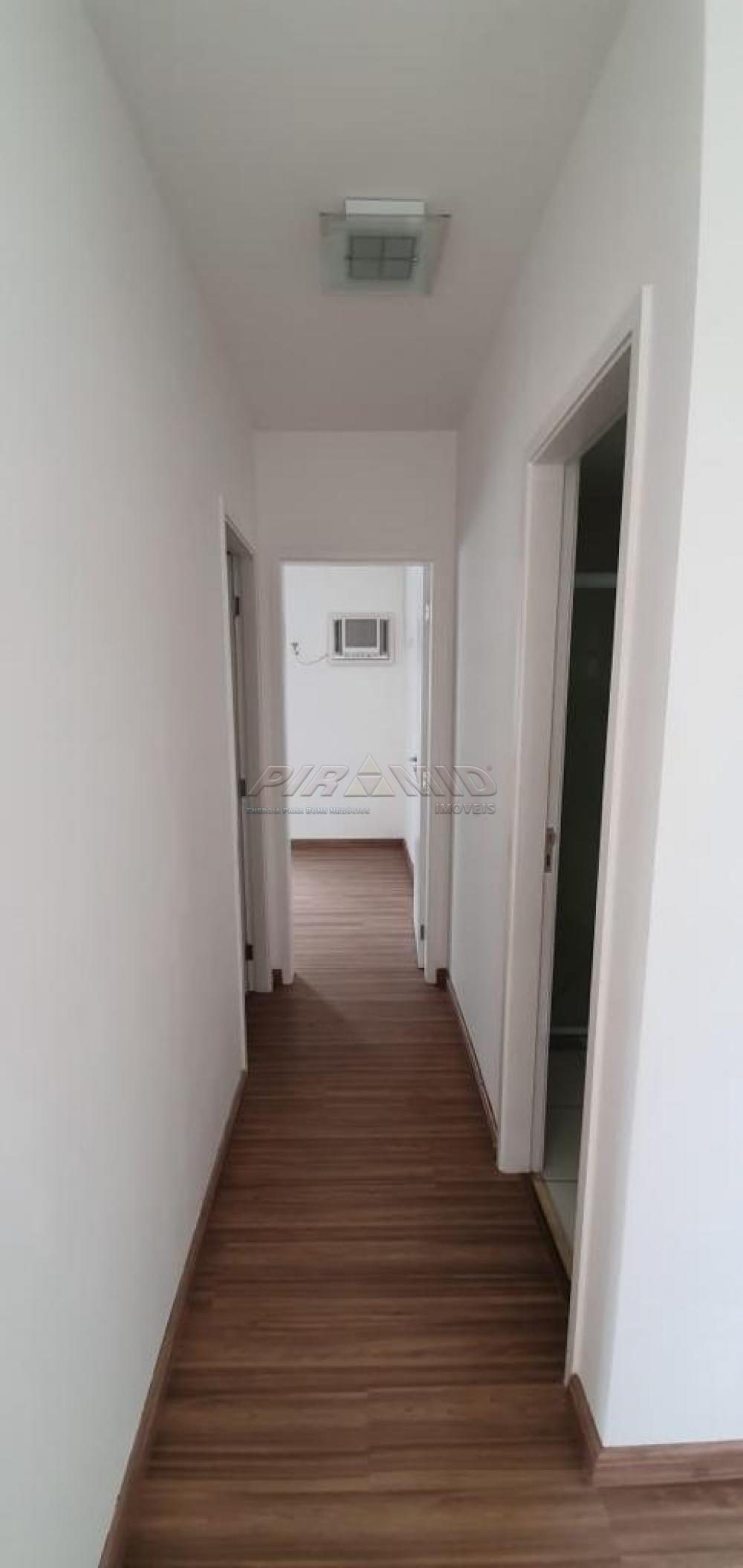Alugar Apartamento / Padr&atilde;o em Ribeir&atilde;o Preto R$ 1.900,00 - Foto 4