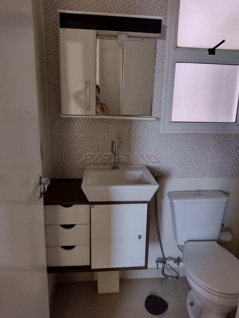 Alugar Apartamento / Padr&atilde;o em Ribeir&atilde;o Preto R$ 800,00 - Foto 7