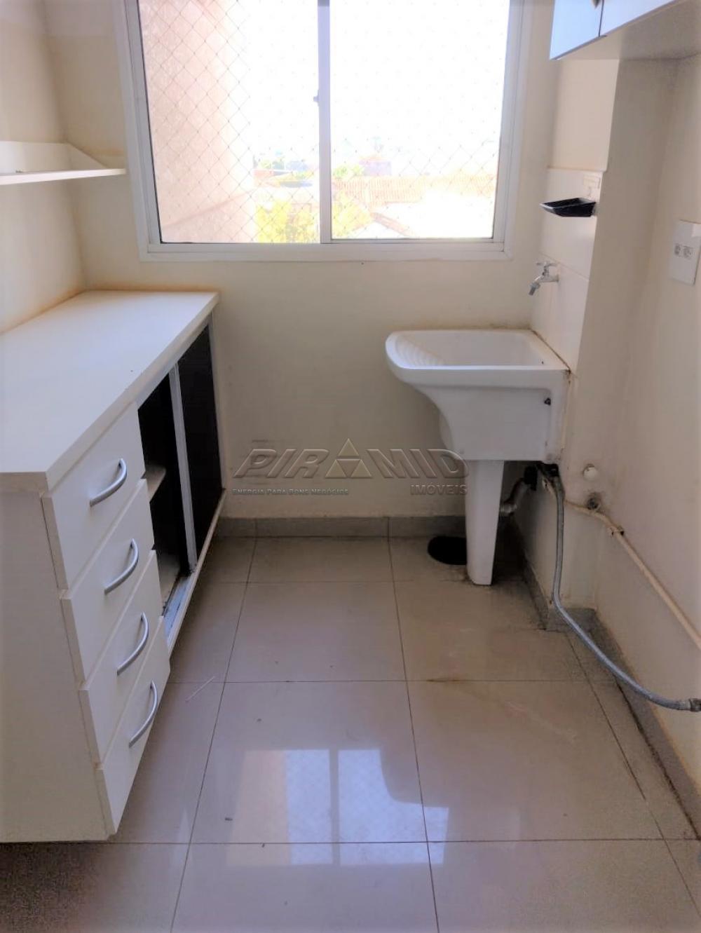 Alugar Apartamento / Padr&atilde;o em Ribeir&atilde;o Preto R$ 800,00 - Foto 9