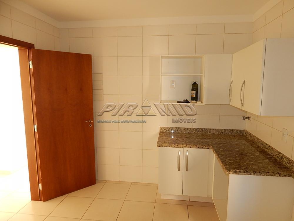 Alugar Apartamento / Padr&atilde;o em Ribeir&atilde;o Preto R$ 2.700,00 - Foto 12