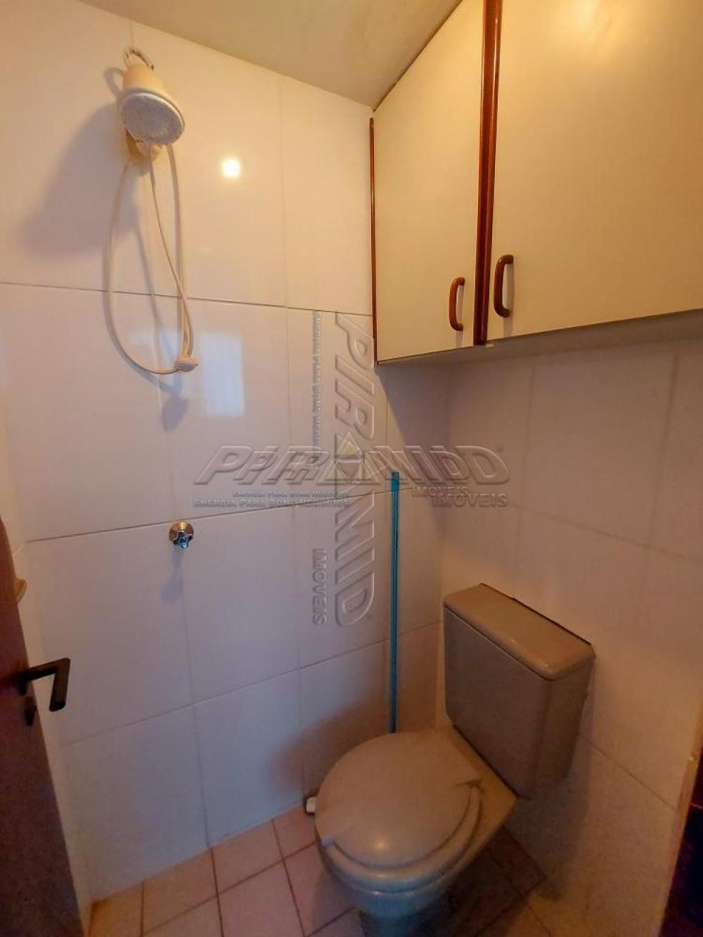 Alugar Apartamento / Padr&atilde;o em Ribeir&atilde;o Preto R$ 1.600,00 - Foto 16