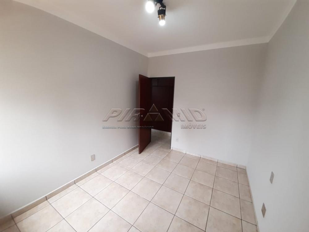Alugar Apartamento / Padr&atilde;o em Ribeir&atilde;o Preto R$ 1.900,00 - Foto 11