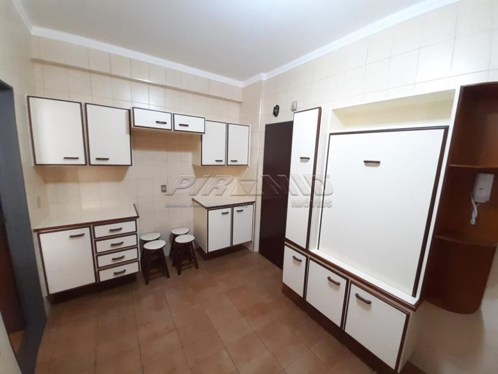 Alugar Apartamento / Padr&atilde;o em Ribeir&atilde;o Preto R$ 1.900,00 - Foto 17