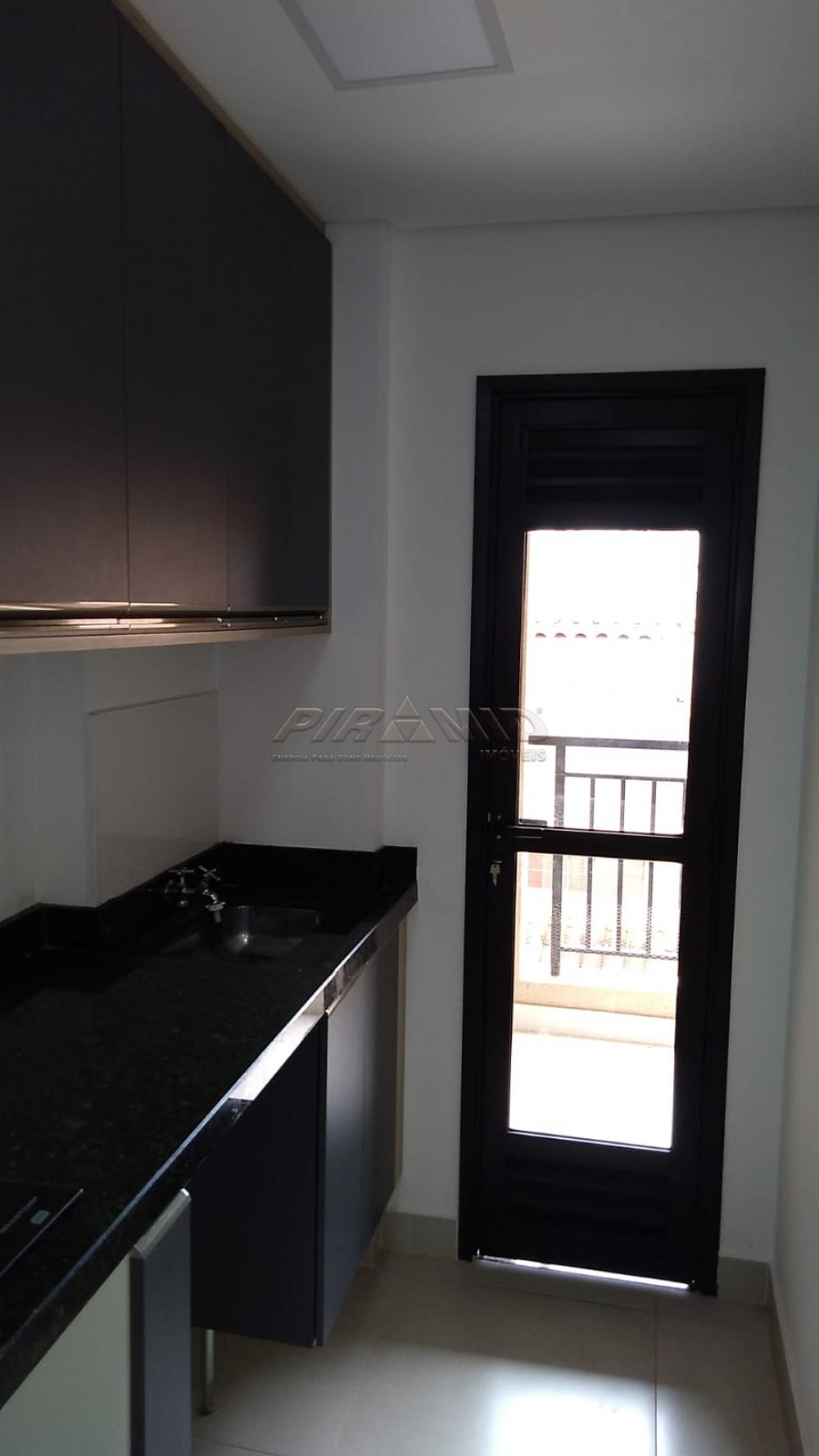 Alugar Apartamento / Padr&atilde;o em Ribeir&atilde;o Preto R$ 1.900,00 - Foto 13