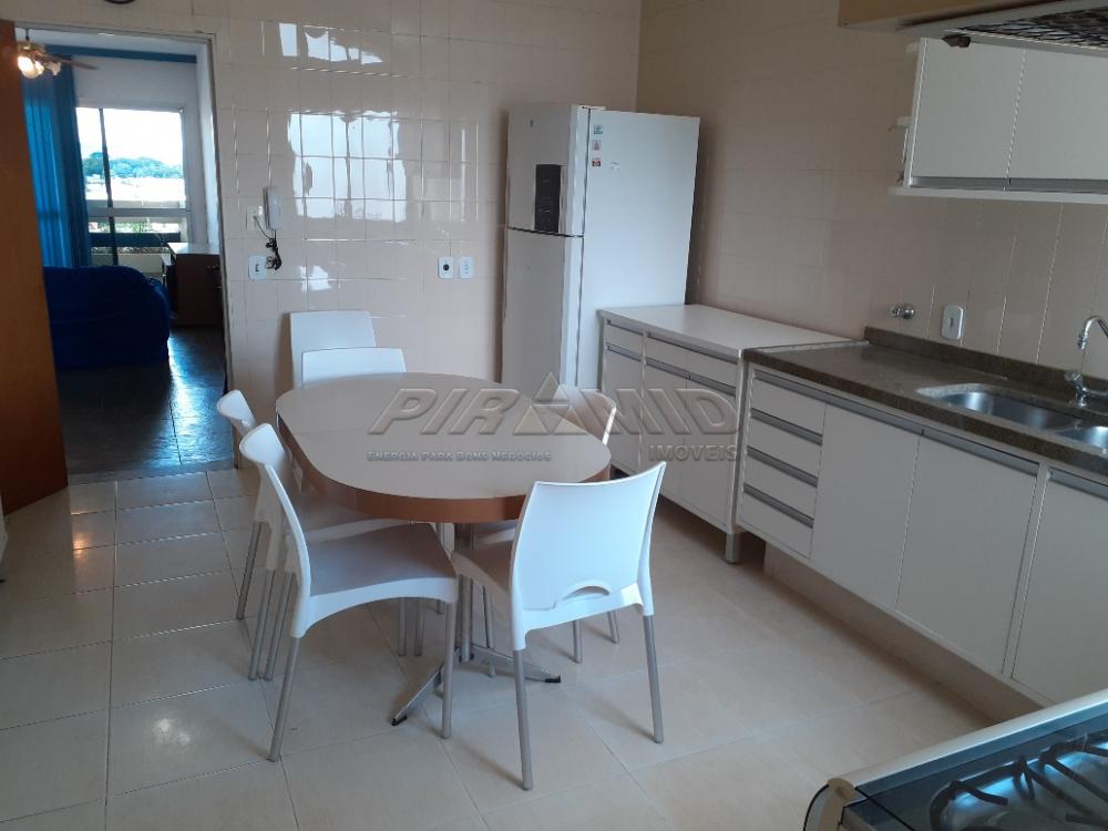 Alugar Apartamento / Padr&atilde;o em Ribeir&atilde;o Preto R$ 1.700,00 - Foto 17