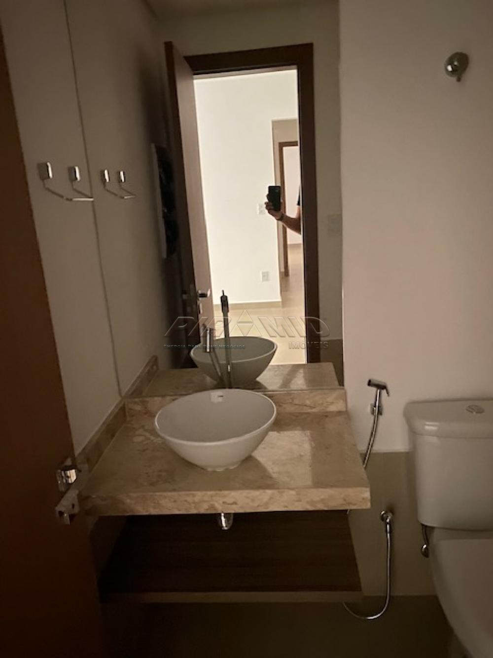 Alugar Apartamento / Padr&atilde;o em Ribeir&atilde;o Preto R$ 3.500,00 - Foto 4