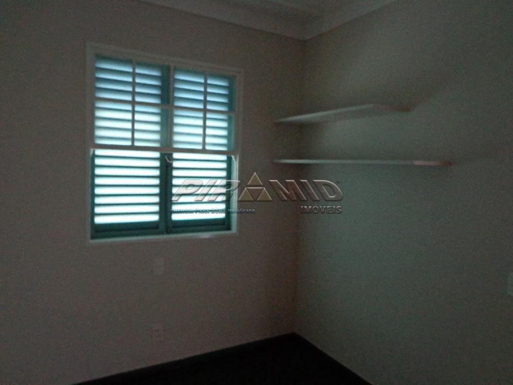 Alugar Apartamento / Padr&atilde;o em Ribeir&atilde;o Preto R$ 600,00 - Foto 4