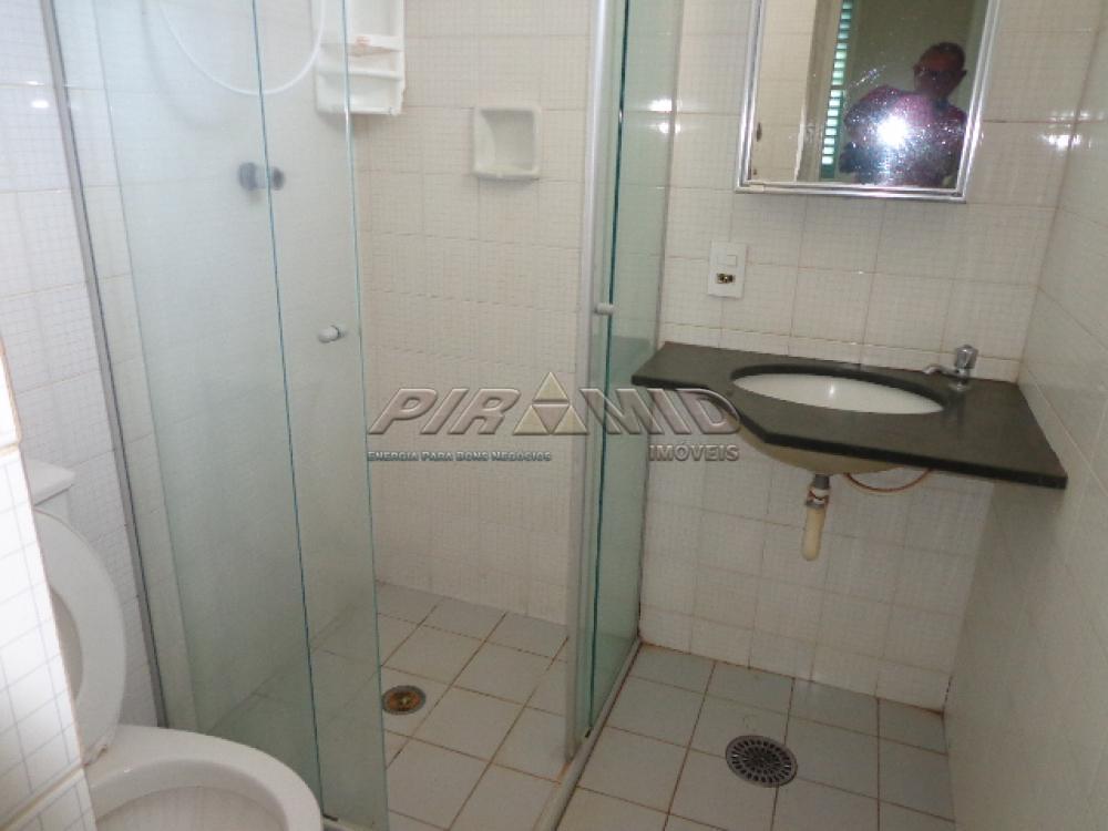 Alugar Apartamento / Padr&atilde;o em Ribeir&atilde;o Preto R$ 600,00 - Foto 5