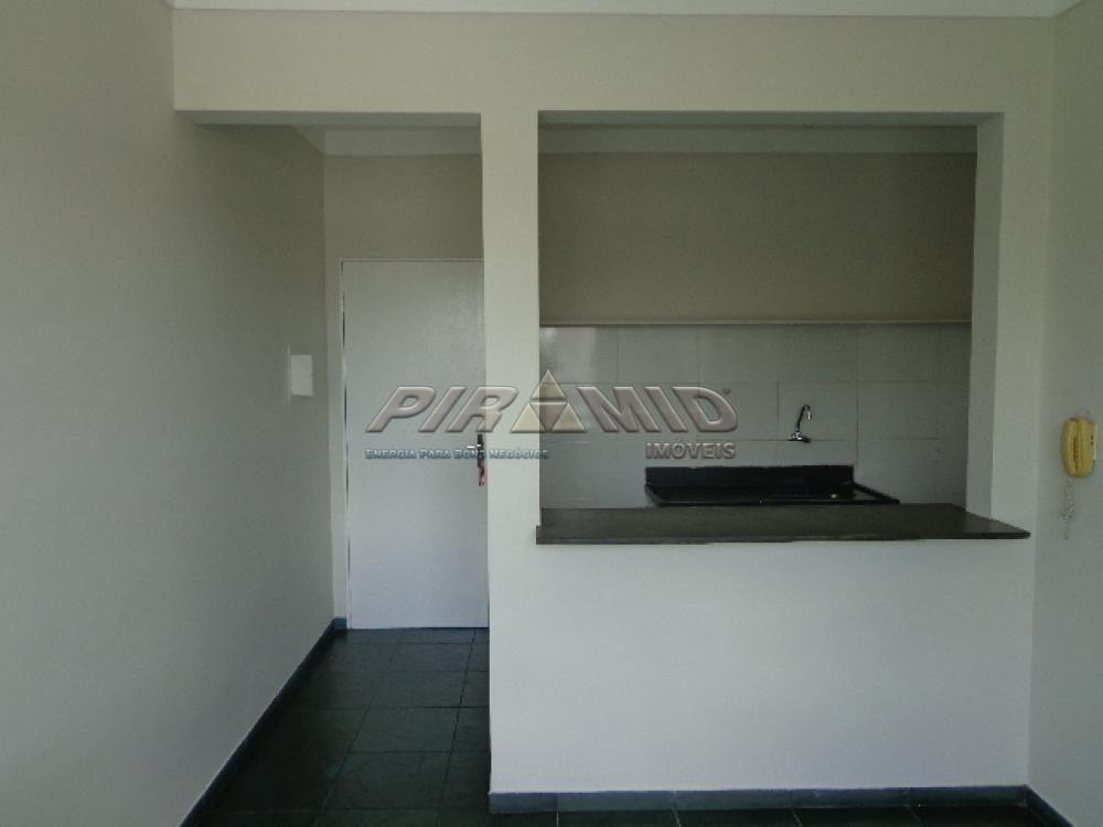 Alugar Apartamento / Padr&atilde;o em Ribeir&atilde;o Preto R$ 600,00 - Foto 6