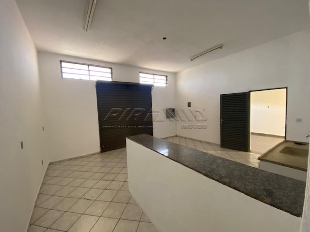 Alugar Casa / Padr&atilde;o em Ribeir&atilde;o Preto R$ 1.500,00 - Foto 17