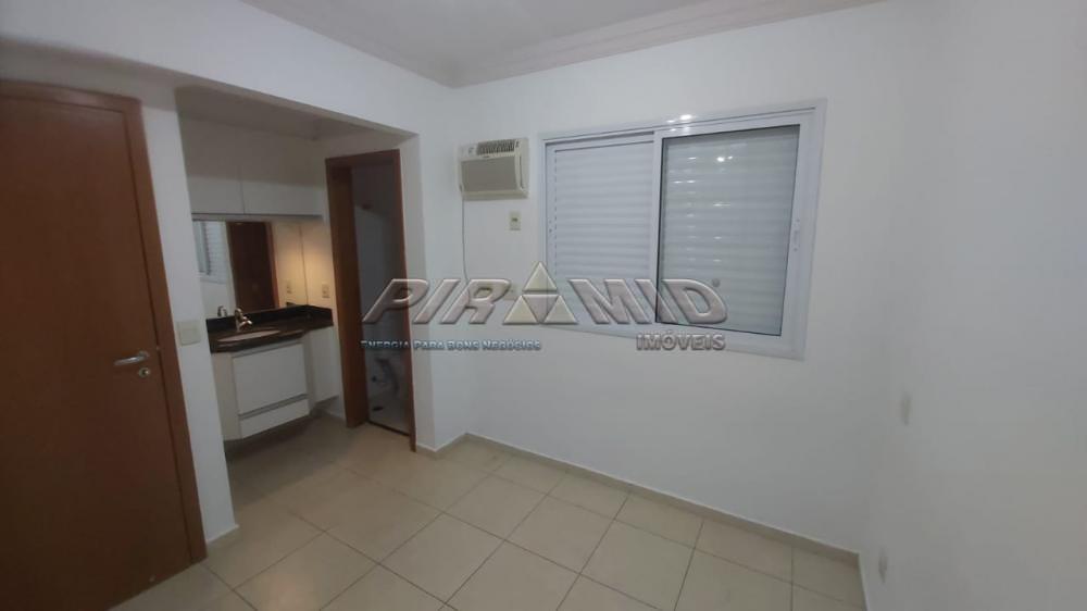 Alugar Apartamento / Padr&atilde;o em Ribeir&atilde;o Preto R$ 1.300,00 - Foto 5