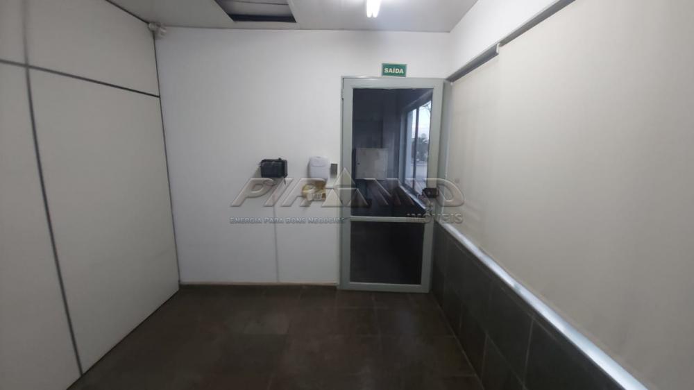 Alugar Comercial / Sal&atilde;o em Ribeir&atilde;o Preto R$ 7.000,00 - Foto 3