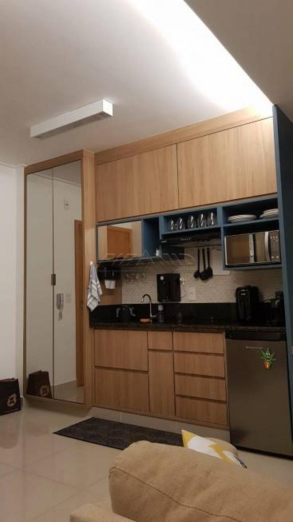 Alugar Apartamento / Padr&atilde;o em Ribeir&atilde;o Preto R$ 3.500,00 - Foto 3