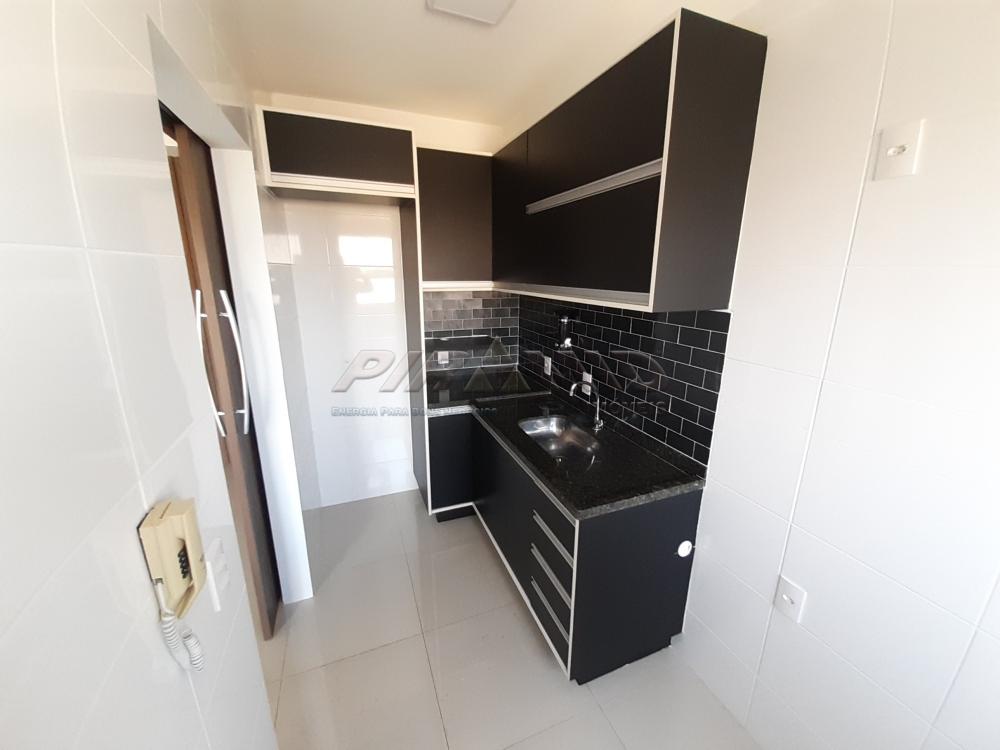 Alugar Apartamento / Padr&atilde;o em Ribeir&atilde;o Preto R$ 2.000,00 - Foto 12