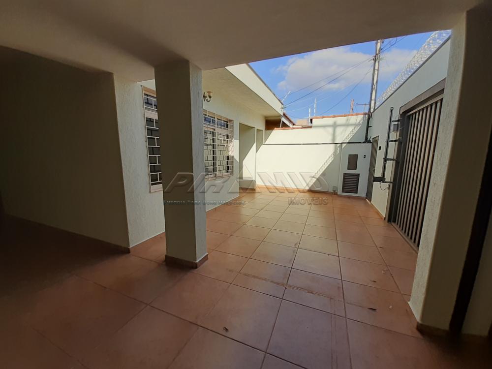 Alugar Casa / Padr&atilde;o em Ribeir&atilde;o Preto R$ 2.500,00 - Foto 3