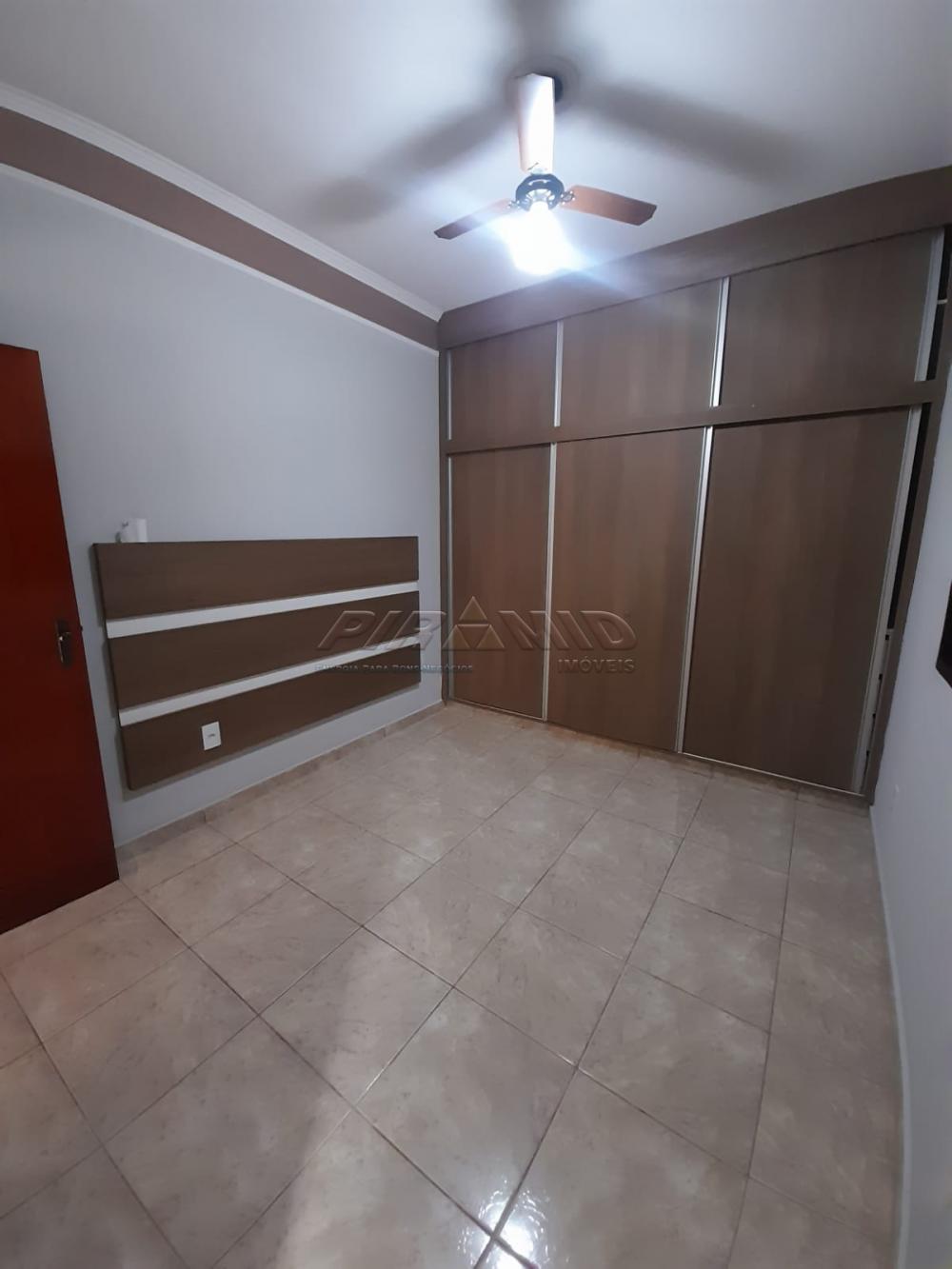 Alugar Casa / Padr&atilde;o em Ribeir&atilde;o Preto R$ 1.400,00 - Foto 8