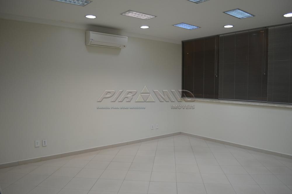 Alugar Comercial / Sala em Ribeir&atilde;o Preto R$ 1.300,00 - Foto 2