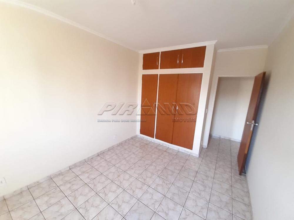 Alugar Apartamento / Padr&atilde;o em Ribeir&atilde;o Preto R$ 1.150,00 - Foto 9