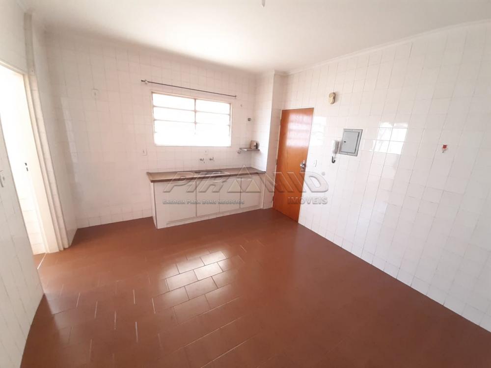 Alugar Apartamento / Padr&atilde;o em Ribeir&atilde;o Preto R$ 1.150,00 - Foto 11