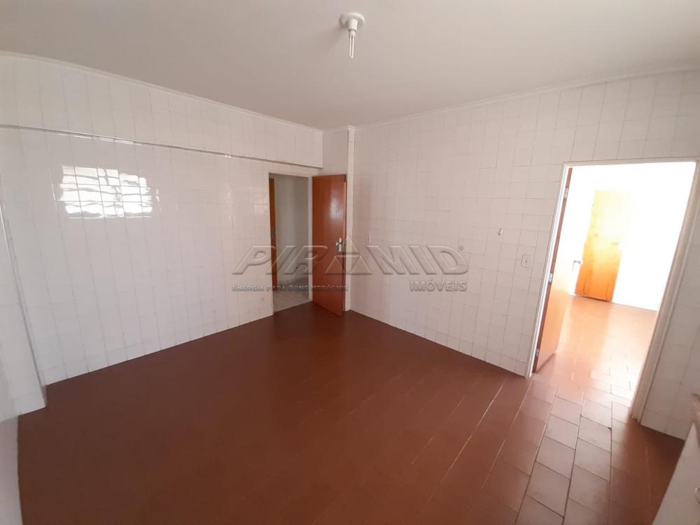 Alugar Apartamento / Padr&atilde;o em Ribeir&atilde;o Preto R$ 1.150,00 - Foto 13