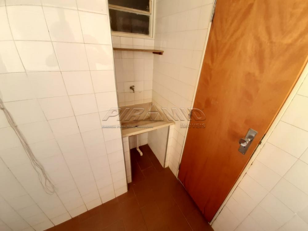 Alugar Apartamento / Padr&atilde;o em Ribeir&atilde;o Preto R$ 1.150,00 - Foto 14