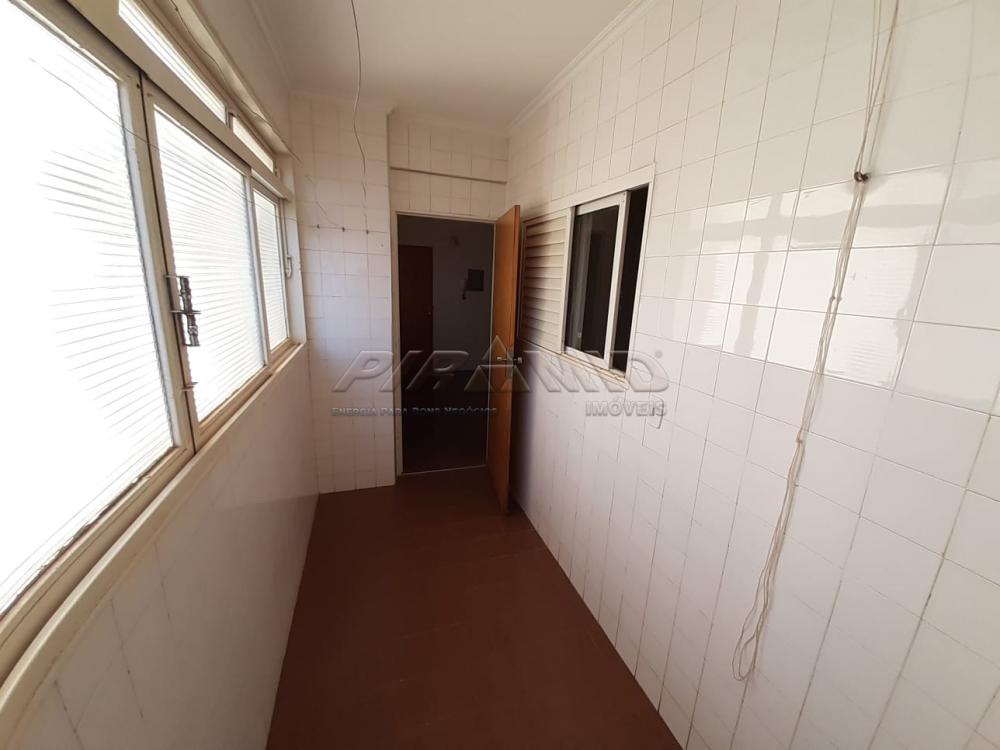 Alugar Apartamento / Padr&atilde;o em Ribeir&atilde;o Preto R$ 1.150,00 - Foto 15