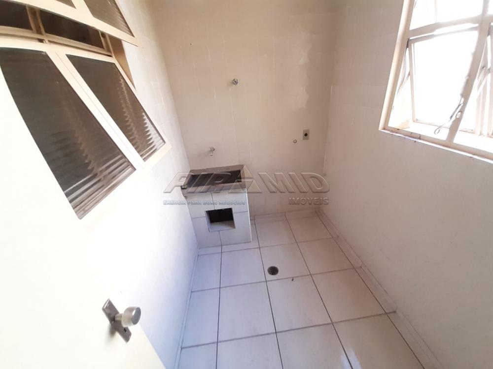 Alugar Apartamento / Padr&atilde;o em Ribeir&atilde;o Preto R$ 1.000,00 - Foto 15
