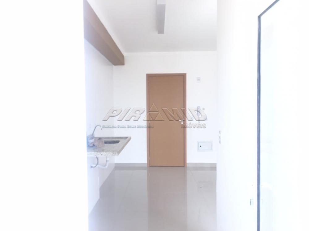 Alugar Apartamento / Padr&atilde;o em Ribeir&atilde;o Preto R$ 2.450,00 - Foto 5