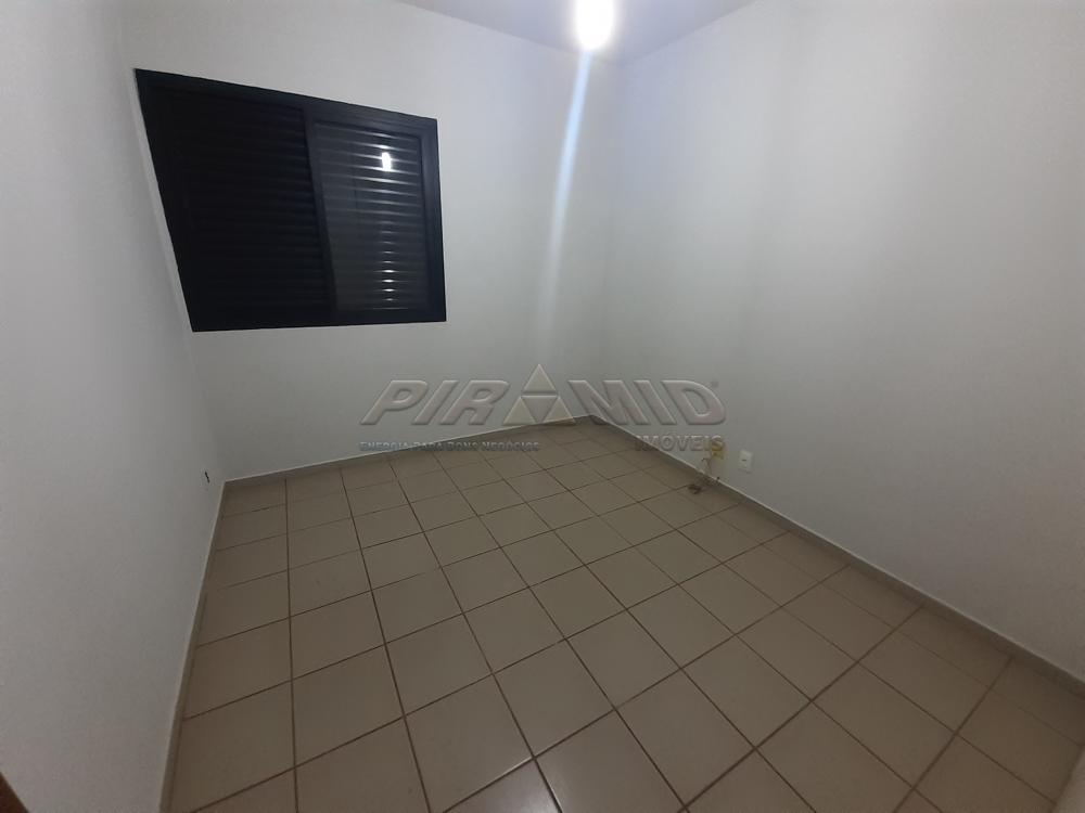 Alugar Apartamento / Padr&atilde;o em Ribeir&atilde;o Preto R$ 1.250,00 - Foto 4
