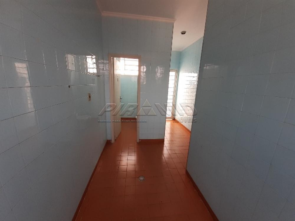 Alugar Casa / Padr&atilde;o em Ribeir&atilde;o Preto R$ 1.300,00 - Foto 11