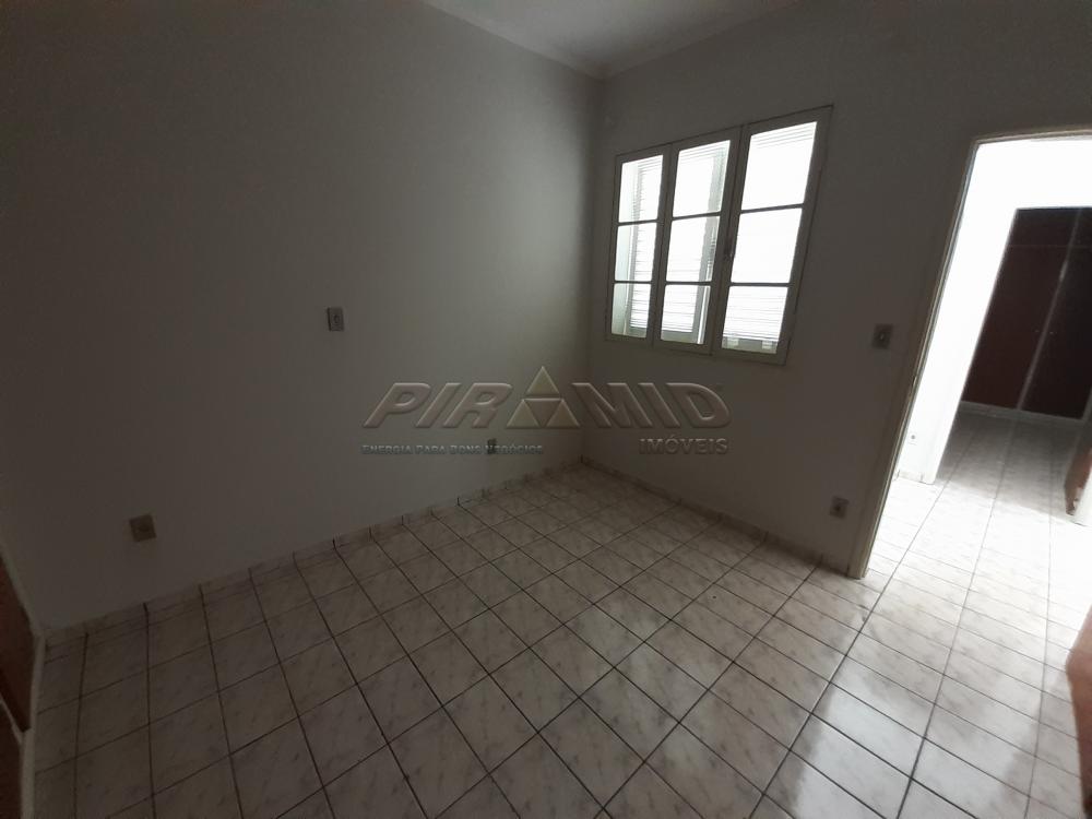 Alugar Casa / Padr&atilde;o em Ribeir&atilde;o Preto R$ 1.300,00 - Foto 17