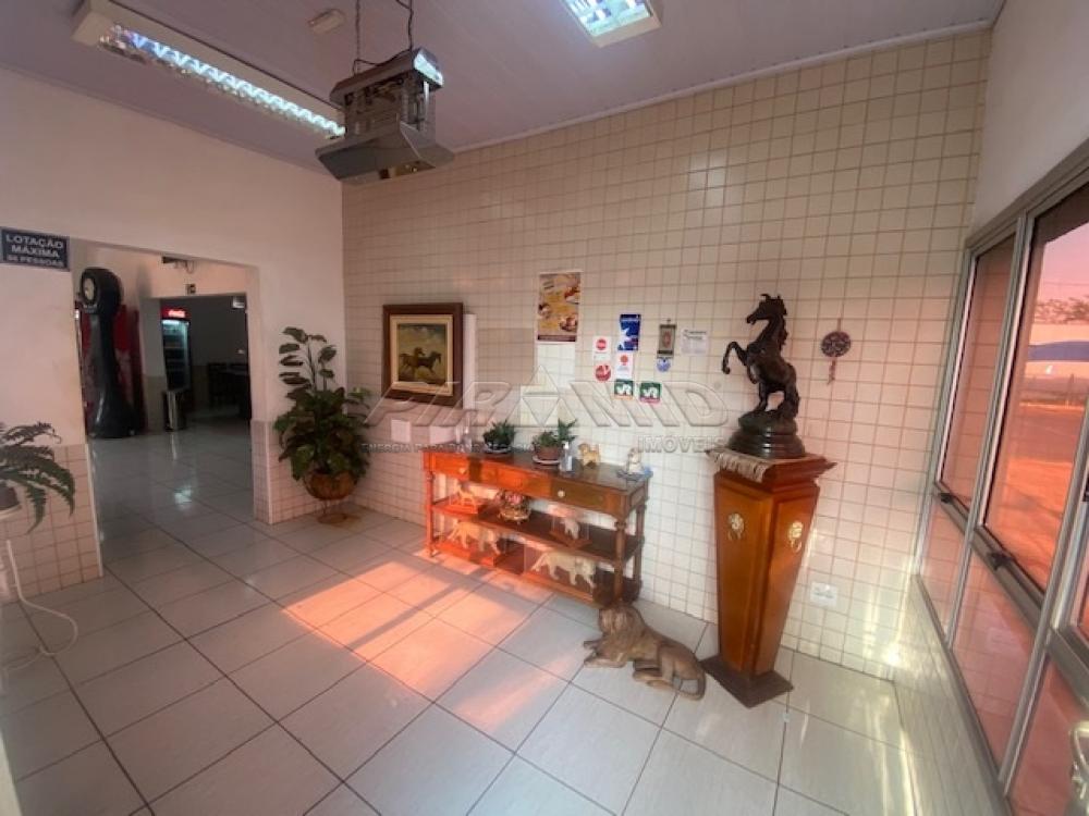 Alugar Comercial / Sal&atilde;o em Ribeir&atilde;o Preto R$ 5.500,00 - Foto 3
