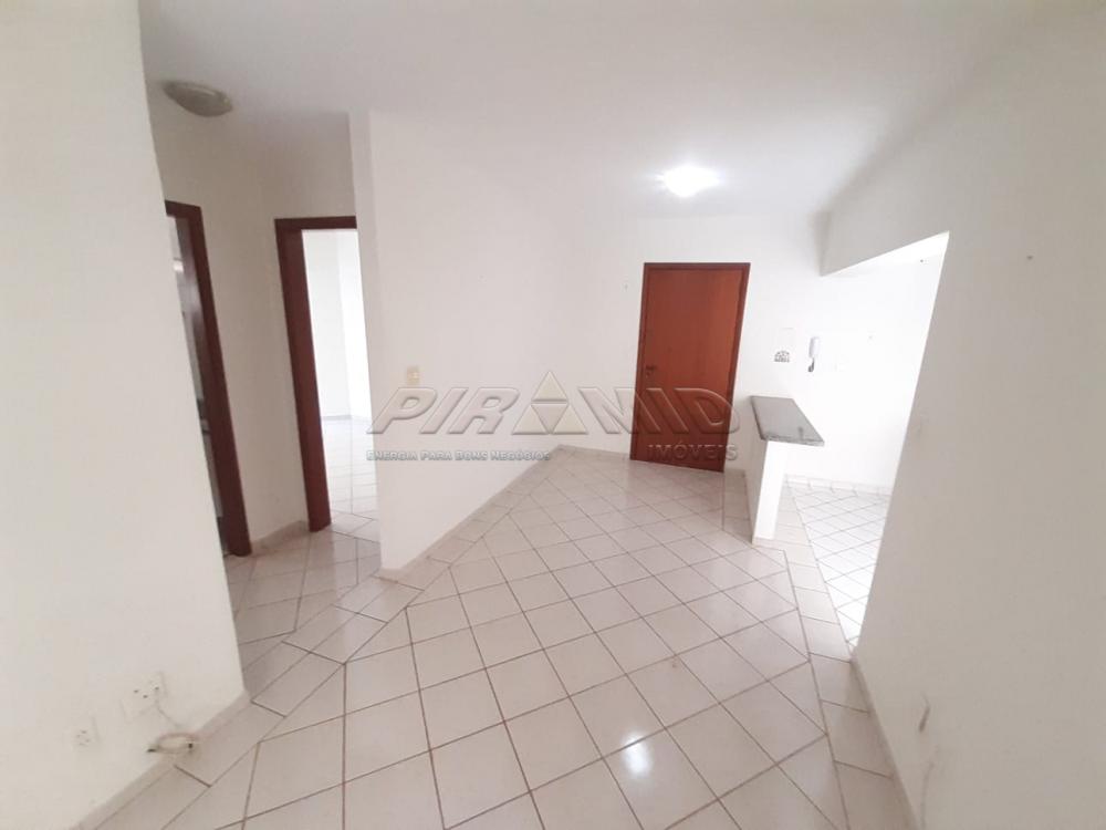 Alugar Apartamento / Padr&atilde;o em Ribeir&atilde;o Preto R$ 950,00 - Foto 2