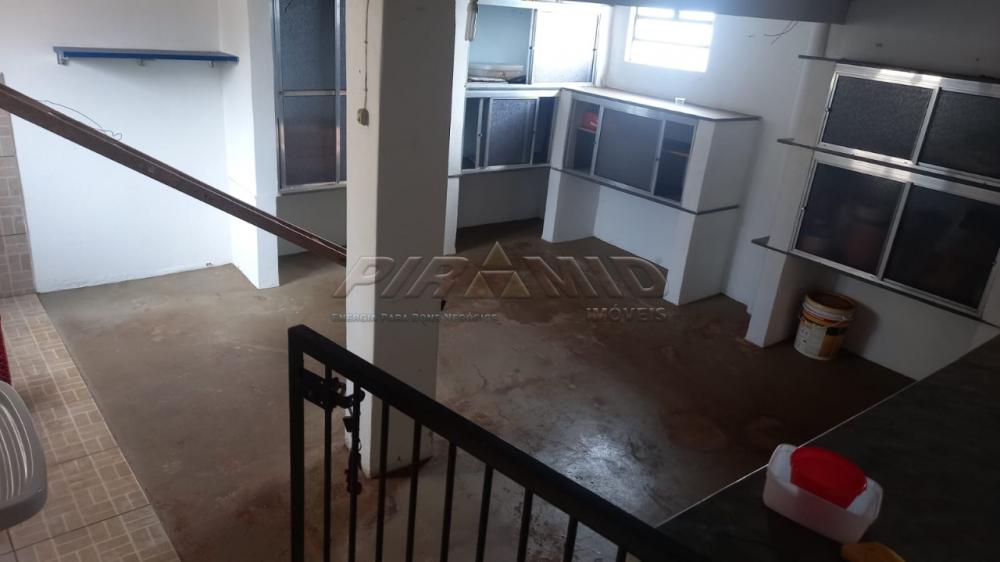Alugar Casa / Padr&atilde;o em Ribeir&atilde;o Preto R$ 1.800,00 - Foto 9
