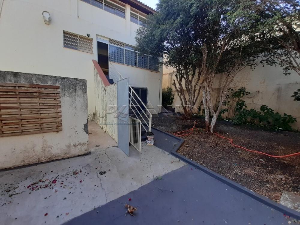 Alugar Casa / Padr&atilde;o em Ribeir&atilde;o Preto R$ 1.600,00 - Foto 31