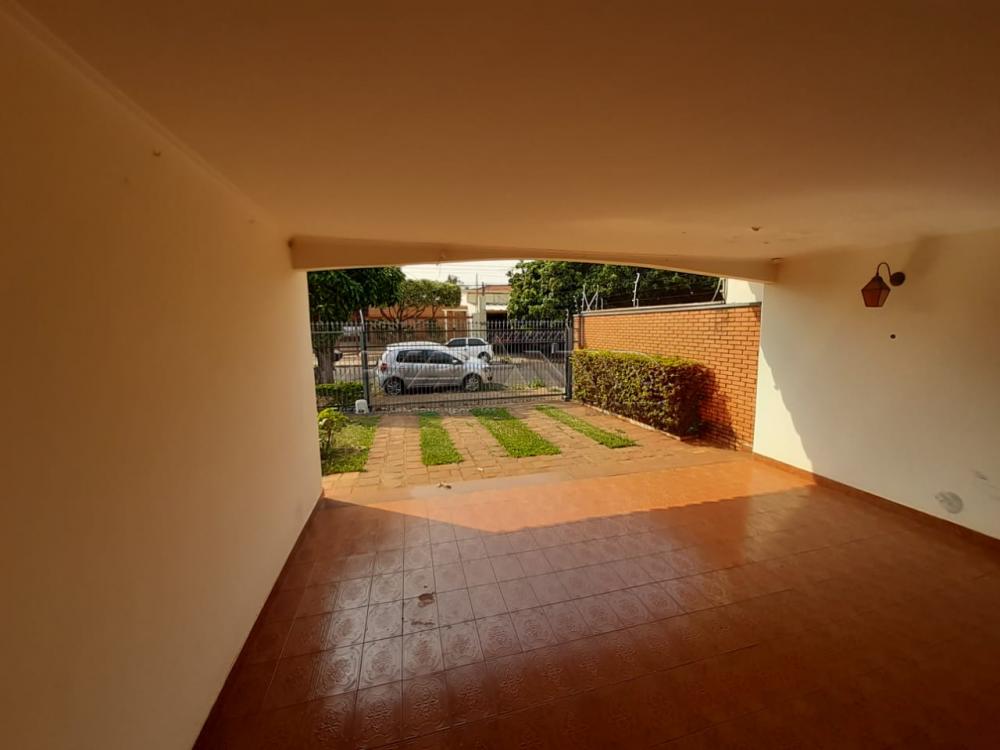 Alugar Casa / Padr&atilde;o em Ribeir&atilde;o Preto R$ 5.300,00 - Foto 3