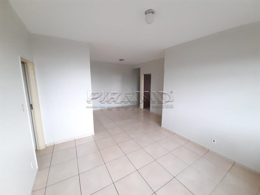 Alugar Apartamento / Padr&atilde;o em Ribeir&atilde;o Preto R$ 1.100,00 - Foto 2