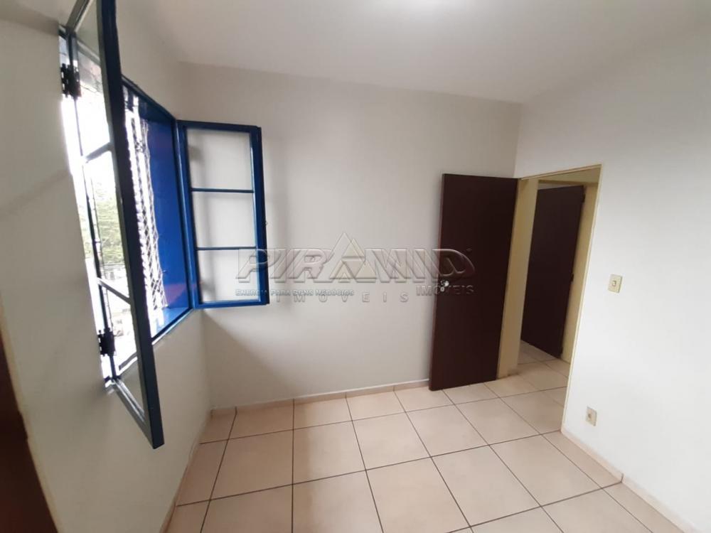 Alugar Apartamento / Padr&atilde;o em Ribeir&atilde;o Preto R$ 1.100,00 - Foto 13