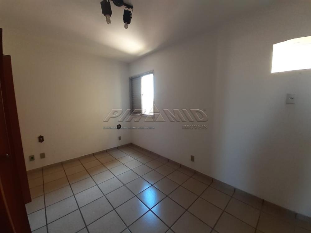 Alugar Apartamento / Padr&atilde;o em Ribeir&atilde;o Preto R$ 1.800,00 - Foto 5