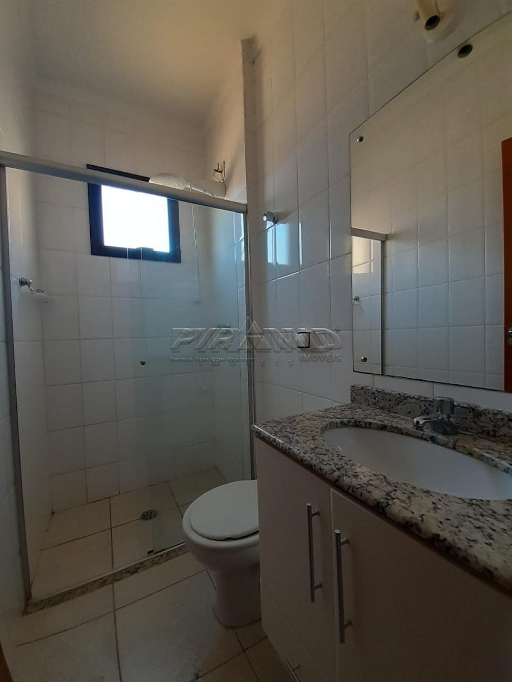 Alugar Apartamento / Padr&atilde;o em Ribeir&atilde;o Preto R$ 1.350,00 - Foto 5